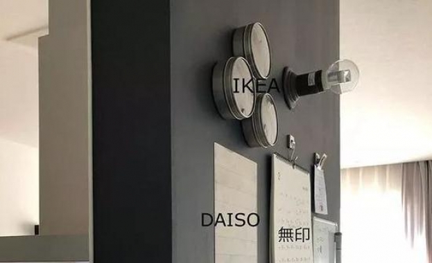 还在墙面打孔搞收纳?学会这些告别“马蜂窝”