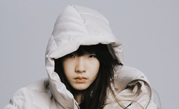 小S女儿厌世脸表现力MAX 单眼皮女生高级感的秘密是?