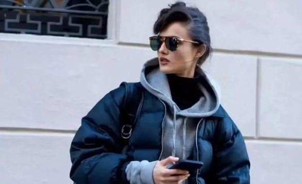 羽绒服里穿什么?这5款最气质,时髦整个冬