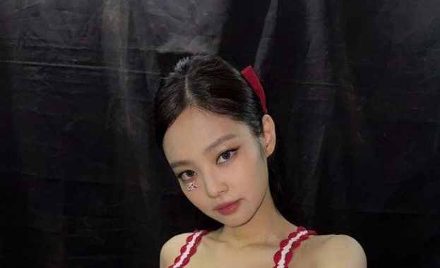 Jennie宁艺卓这种猫系辣妹 原来20年前就流行过了？